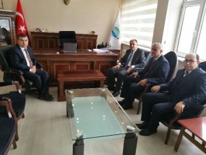 Sarayönü Kaymakamı Bahadır, görevine başladı