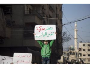 Rejim kuşatmasındaki Doğu Guta'dan muhaliflere "birleşin" çağrısı