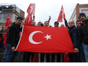 Batman'da "Teröre Lanet Kardeşliğe Davet" yürüyüşü