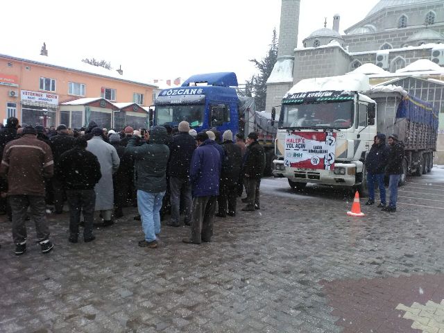 Ladik Haleplilere sahip çıkıyor