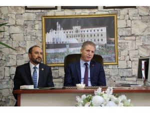 Vali Gül, muhtarlarla bir araya geldi