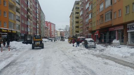 Seydişehir’de karla mücadele