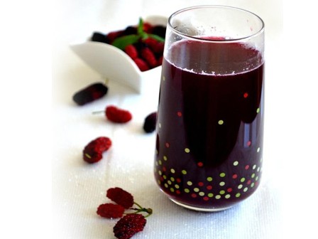 Enerji verici ve kan yapıcı bir gıda: Dut