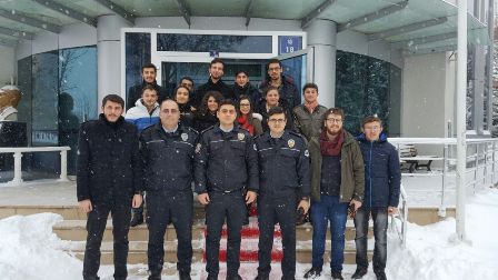 Genç ZMO’dan polislere ziyaret