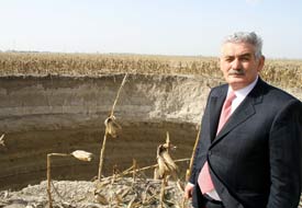 Akkuyu Obruğu'nda çökmeler devam ediyor