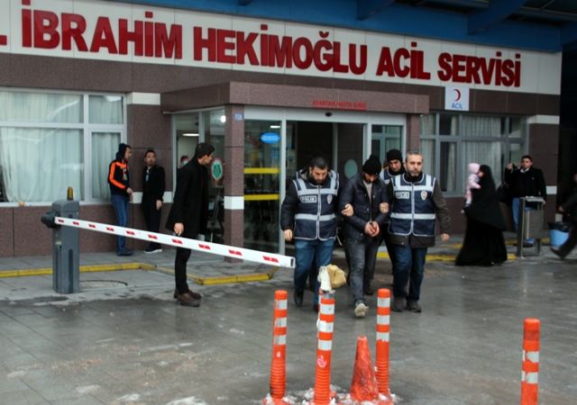 Çalıntı akü satarken yakalandılar