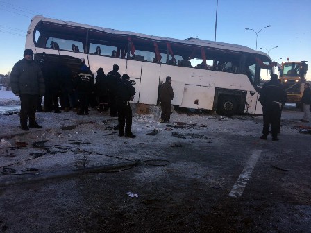 Öğrenci servisi devrildi