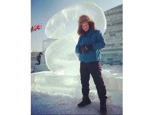 Üç kıtada kar ve buzdan heykeller yapacak