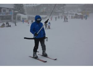 Uludağ'da kar kalınlığı 255 santimetre