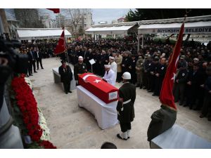 Şehit astsubay son yolculuğuna uğurlandı