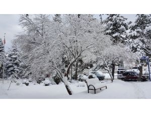 Kızılcahamam'da kar yağışı