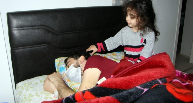 Bir çocuk babası genç ölümü bekliyor