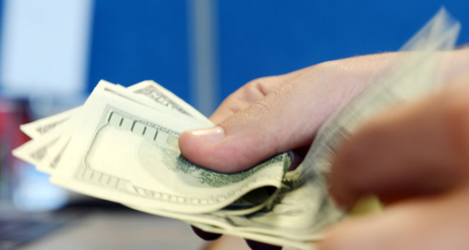 Serbest piyasada döviz fiyatları/Dolar, 3,78'e yakın
