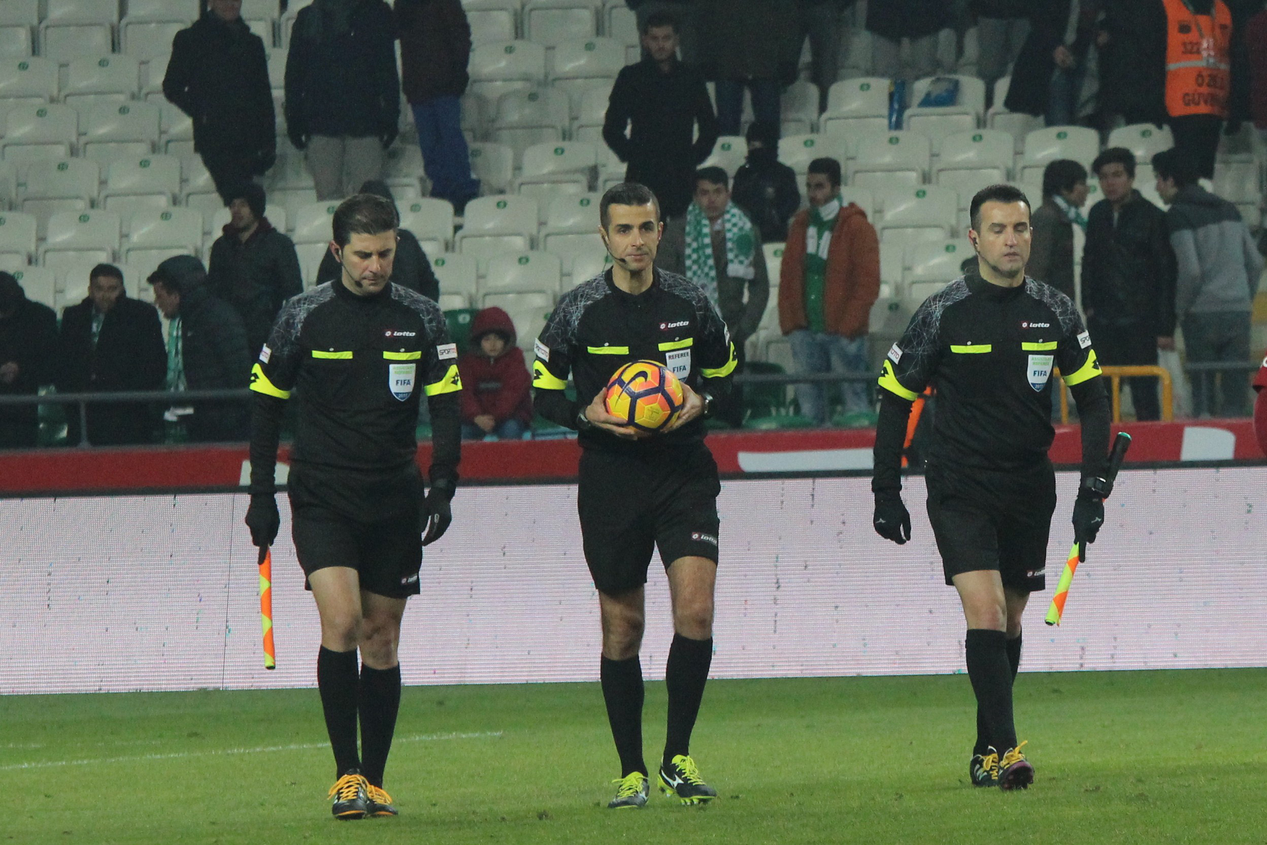 Konya'da "Mete gol gol gol" sesleri