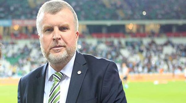 Şan. Aykut Kocaman'ı bırakmak istemiyoruz