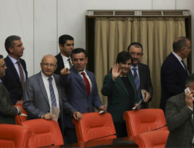 CHP'liler erken seçim ipine sarıldı