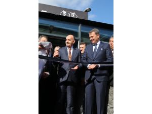 Beşiktaş Kulübü, Vodafone Arena'ya taşındı