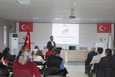 KONTİMDER’de Performans Yönetimi anlatıldı