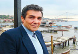 Eşref Bitlis'in oğlu konuştu