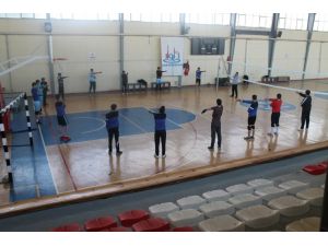 Ilgın’da ilk erkek voleybol takımı kuruldu