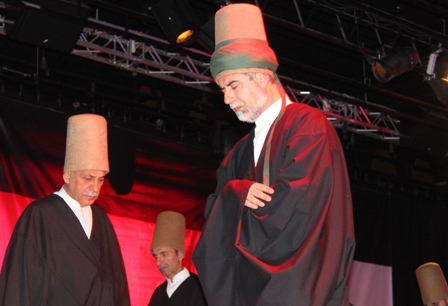 ‘İslamofobiye karşı Mevlana örnek verilmeli’