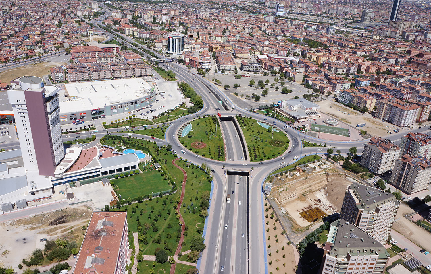 Selçuklu nüfus olarak 50 ilden büyük