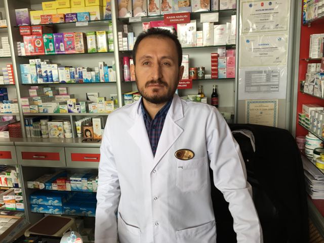 Eczaneden ilaç çalan zanlı yakalandı