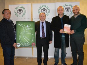 Konyaspor  Ümraniyesporlu yöneticileri yemekte ağırladı