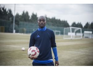 Akakpo'nun gözü Süper Lig'de