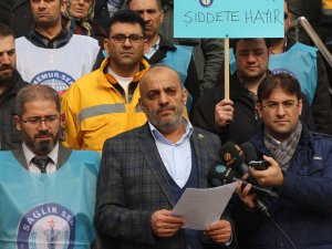 Konya'da ambulans şoförünün darbedilmesi protesto edildi