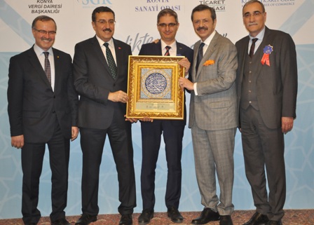 İttifak Holding’e 3 ödül
