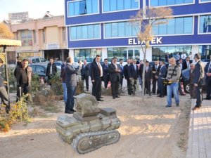 Mini tank "ANKEBOT" kışla yolu gözlüyor