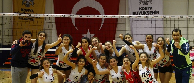 Voleybolda Gençlik Spor Adım Adım 2.Lige