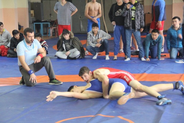 Okullararası Güreş İl Birinciliği yapıldı
