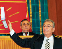 CHP'den 'çakma' fener raporu