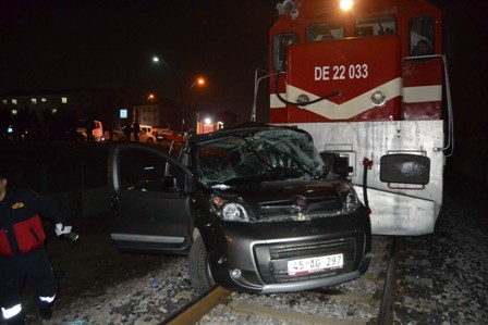 İzmir-Konya treni kaza yaptı