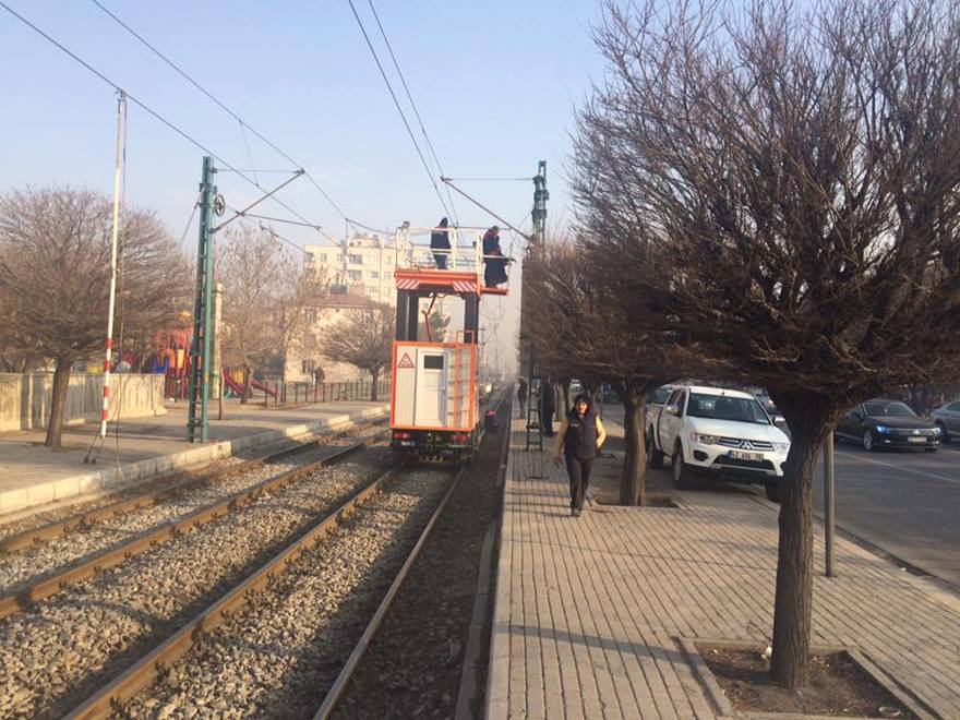 Tramvaya tel engeli