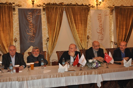 Dilipak ve Şimşirgil gençlerle buluştu