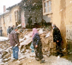 Beyşehir'de kerpiç ev çöktü