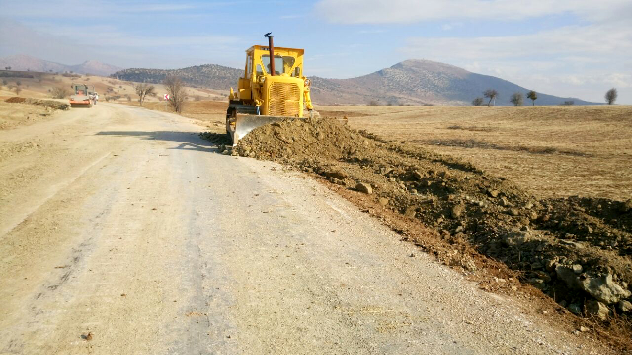 Bozkır İlçesi’nde Mahalle Yolu Standardı Yükseldi