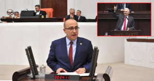 MHP'li Vekil Başbakan'ın Bozkurt İşaretini Yorumladı: İçinden Gelmiş