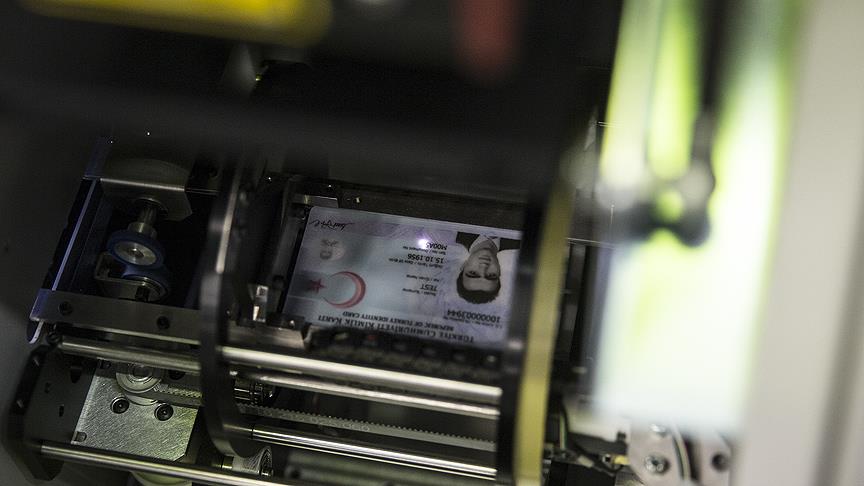 YSK çipli kimlik kartı olmayanın oy kullanamayacağı haberlerini yalanladı