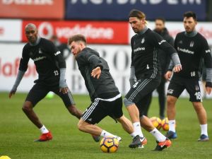 "Tek rakibimiz Medipol Başakşehir"