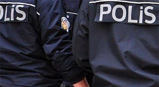 Şüpheli Araçtan 16 Silah Çıktı