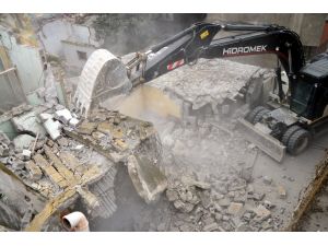 Akdeniz ilçesindeki çevre çalışmaları hız kazandı