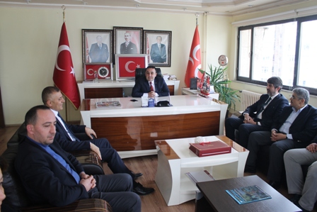 AK Parti  İl başkanı Musa Arat  MHP İl Başkanı  Murat Çiçek’i  Ziyaret Etti