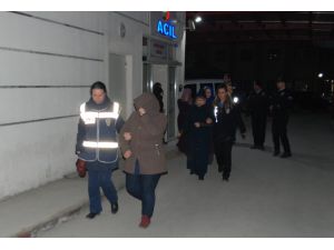 Kütahya'daki FETÖ'nün kadın yapılanmasına operasyon