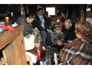 Hayvanseverlerin açlık grevi sona erdi