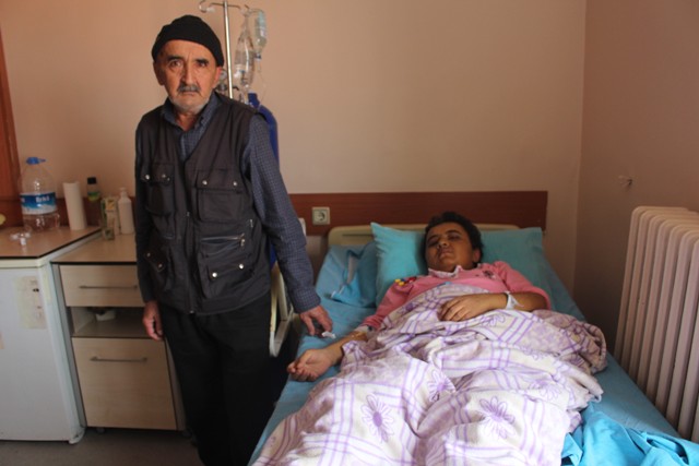 GENÇ KIZIN TEK UMUDU KARACİĞER NAKLİ