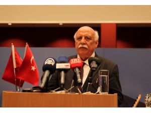 Nabi Avcı Berlin'de